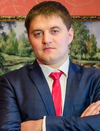 Єльчанінов Віталій